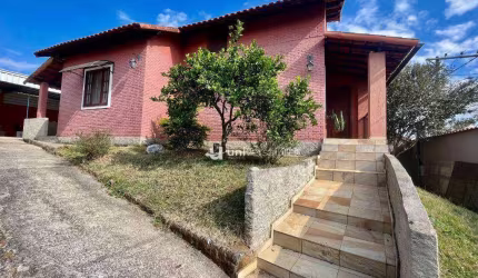 Casa com 3 quartos à venda, 100 m² por R$ 750.000 - Aeroporto - Juiz de Fora/MG