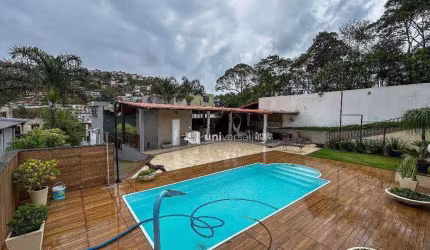 Casa com 3 quartos à venda por R$ 2.000.000 - Santos Dumont - Juiz de Fora/MG