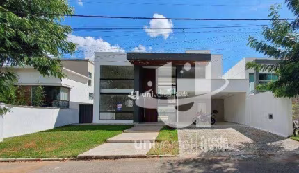 Casa com 4 quartos à venda, 340 m² por R$ 2.199.000 - Portal do Aeroporto - Juiz de Fora/MG