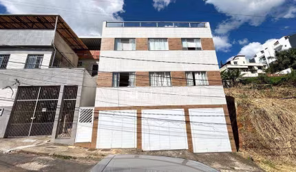 Cobertura com 3 quartos à venda, 145 m² por R$ 395.000 - São Pedro - Juiz de Fora/MG