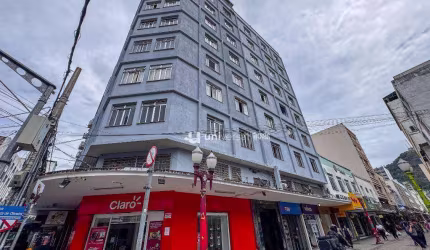 Kitnet com 1 dormitório à venda, 43 m² por R$ 190.000,00 - Centro - Juiz de Fora/MG