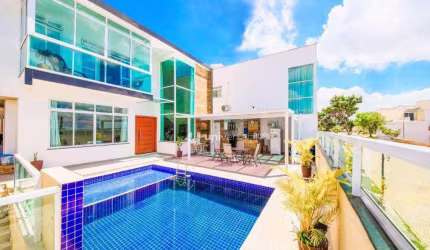 Casa com 4 quartos à venda, 239 m² por R$ 1.300.000 - Via Do Sol - Juiz de Fora/MG