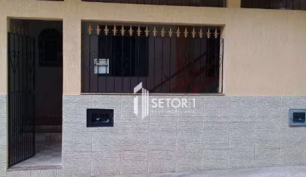 Casa com 3 quartos para alugar, 34 m² por R$ 850/mês - Milho Branco - Juiz de Fora/MG