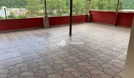 Cobertura com 3 quartos para alugar, 89 m² por R$ 1.090,00/mês - Cerâmica - Juiz de Fora/MG