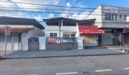 Casa com 3 quartos para alugar, 84 m² por R$ 2.500,00/mês - São Pedro - Juiz de Fora/MG
