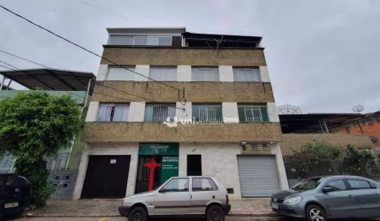 Apartamento com 3 Quartos para alugar, 85 m² por R$ 1.600/mês - Benfica - Juiz de Fora/MG