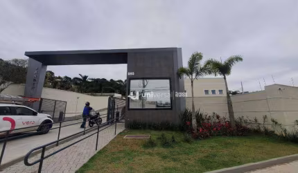 Apartamento com 2 Quartos para alugar, 45 m² por R$ 1.200/mês - São Pedro - Juiz de Fora/MG