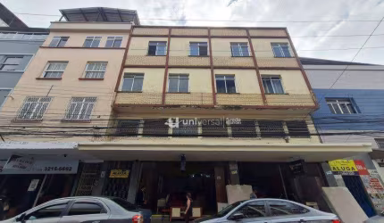 Apartamento com 2 quartos para alugar, 64 m² por R$900,00/mês - Centro - Juiz de Fora/MG