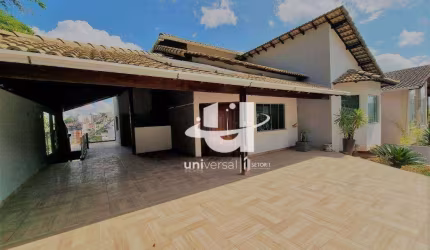 Casa, 320 m² - venda por R$ 1.190.000,00 ou aluguel por R$ 6.355,00/mês - São Lucas - Juiz de Fora/MG