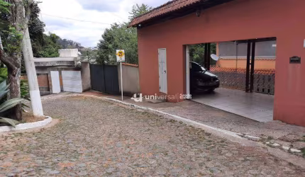 Casa com 3 quartos, 200 m² - venda por R$ 550.000 ou aluguel por R$2.500,00/mês - Tiguera - Juiz de Fora/MG