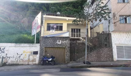 Casa com 4 Quartos, 250 m² - venda por R$ 650.000 ou aluguel por R$ 3.756/mês - São Mateus - Juiz de Fora/MG