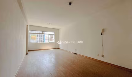 Kitnet com 1 quarto, 36 m² - venda por R$ 160.000 ou aluguel por R$ 700/mês - Centro - Juiz de Fora/MG