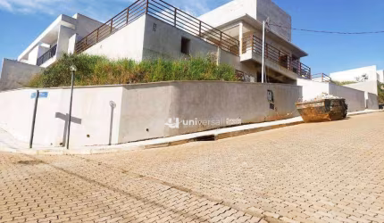 Casa com 3 quartos, 370 m² - venda de 1.500.000 por R$ 1.399.000 ou aluguel por R$ 8.000/mês - Bosque do Lago - Juiz de Fora/MG