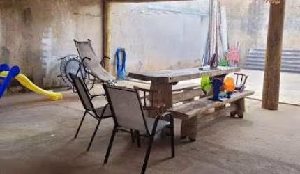 Casa com 3 quartos à venda no Bairro Chácaras Tubalina E Quartel - Uberlândia/MG