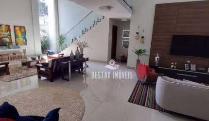 Casa com 4 quartos à venda no Bairro Santa Mônica - Uberlândia/MG