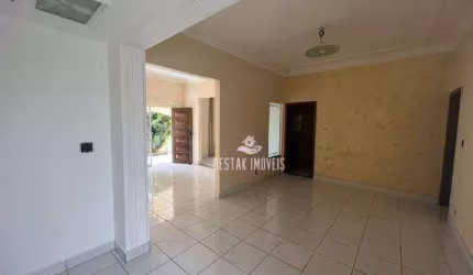 Casa com 4 quartos à venda no Bairro Fundinho - Uberlândia/MG