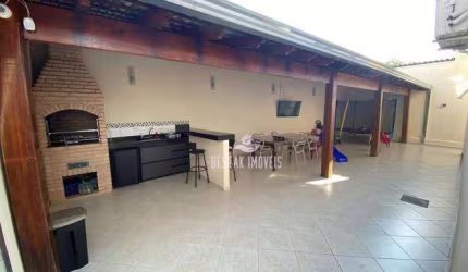 Casa com 3 quartos à venda no Bairro Alto Umuarama - Uberlândia/MG