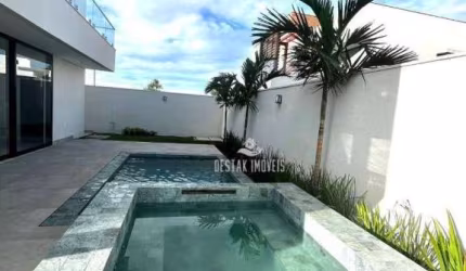 Casa com 4 quartos à venda no Condomínio Jardim Versailles - Uberlândia/MG