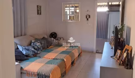 Casa com 4 quartos à venda no Bairro Custódio Pereira - Uberlândia/MG
