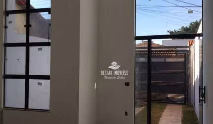 Casa com 3 quartos à venda no Bairro Jardim Brasília - Uberlândia/MG