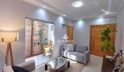 Casa com 3 quartos à venda, bairro Pacaembu - Uberlândia/MG