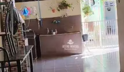Casa com 5 quartos à venda no Bairro Martins - Uberlândia/MG