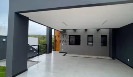 Casa maravilhosa em Condomínio com lazer completo!