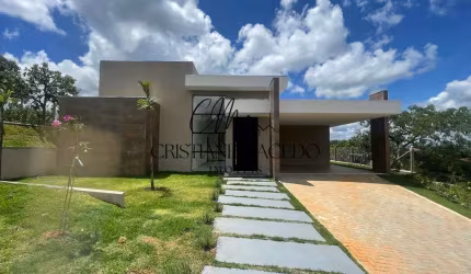 Casa nova e plana com fino acabamento em Condomínio Fechado em Lagoa Santa