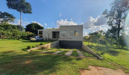 Excelente casa em chacreamento próximo a Lagoa Santa, ótimo para casa de campo, veraneio, locações para eventos ou temporada.