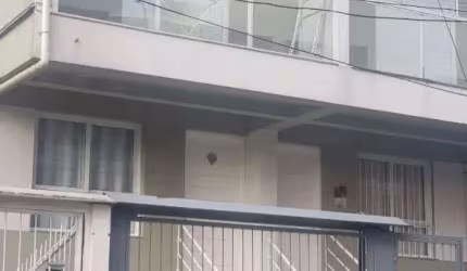 Sobrado triplex em Ana Rech