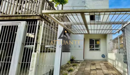 Sobrado Semimobiliado no bairro Ana Rech