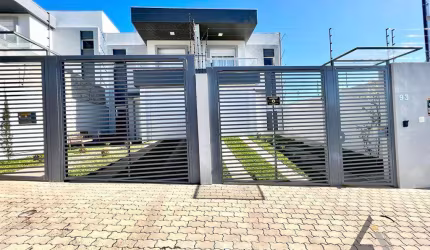 SOBRADO 100% MOBILIADO E DECORADO- BAIRRO MONTE BÉRICO
