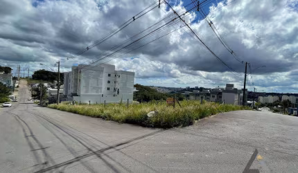 Terreno de esquina - Bairro São Luiz