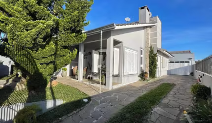 Casa semi mobiliada com piscina - Bairro Jardim Eldorado