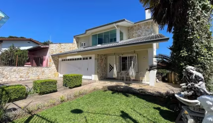 Casa alto padrão -  Bairro Desvio Rizzo