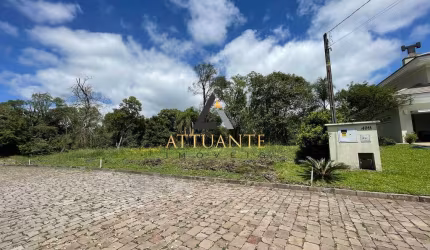 Terreno em condomínio fechado - Bairro Brandalise