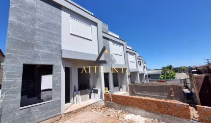 Sobrado com entrada individual - Bairro Desvio Rizzo