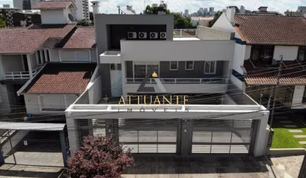 EXCELENTE CASA DE ALTO PADRÃO NO BELA VISTA