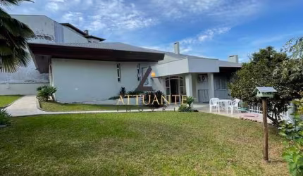 Conforto e Espaço: Casa com 4 Dormitórios no Bairro São Leopoldo