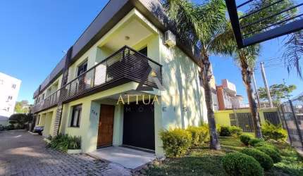 Amplo Sobrado Semi Mobiliado com 3 Dormitórios no Bairro Desvio Rizzo