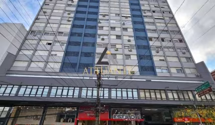 EXCELENTE APARTAMENTO NO CENTRO