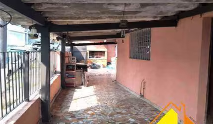 Casa Térrea à Venda na Vila Palmares em Santo André.