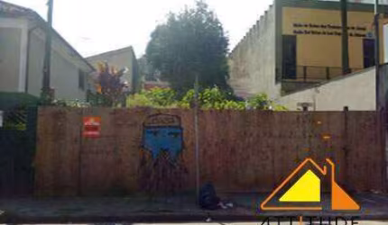 Terreno à Venda no Nova Petrópolis em São Bernardo do Campo.