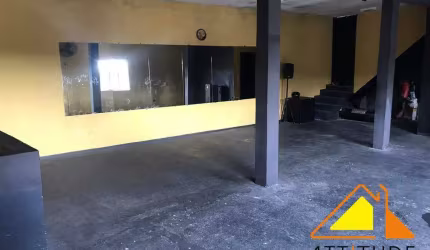 Prédio Comercial à Venda no Bairro Ferrazopolis em São Bernardo do Campo.