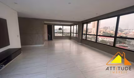 Apartamento à Venda no Bairro Jardim em Santo André.