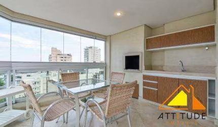 Apartamento à Venda no Bairro Enseada no Guarujá.