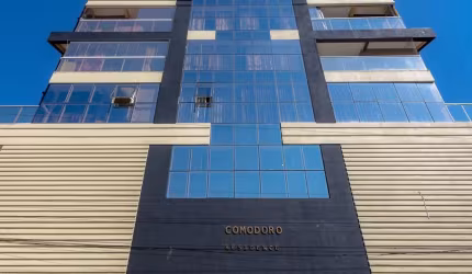 Apartamento com 3 Quartos à venda, 128m² - Meia Praia