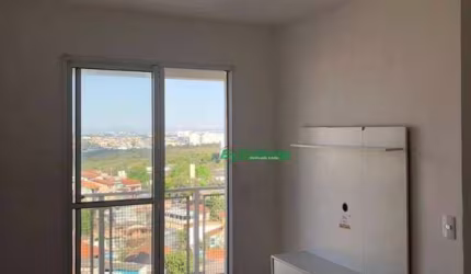 Apartamento 2 dormitórios no Vistas da Cantareira com sacada