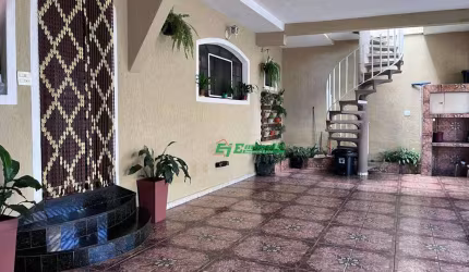 Casa com 3 dormitórios à venda, 250 m² por R$ 650.000,00 - Jardim São Domingos - Guarulhos/SP