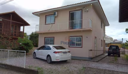 Casa com 4 dormitórios à venda, 150 m² por R$ 650.000,00 - Ponta do Papagaio - Palhoça/SC